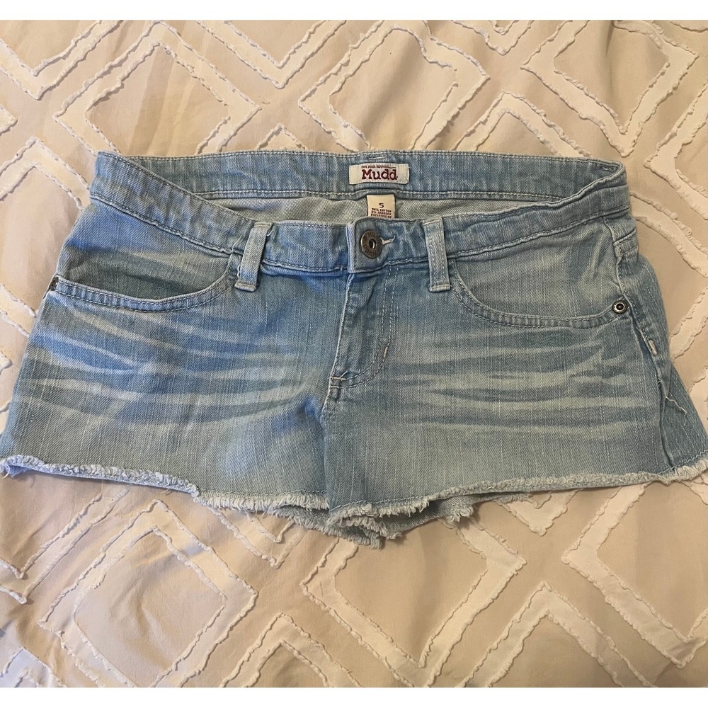 Mudd Y2K Denim Shorts Light Wash Low Rise Cut Off Frayed Hem Size 5